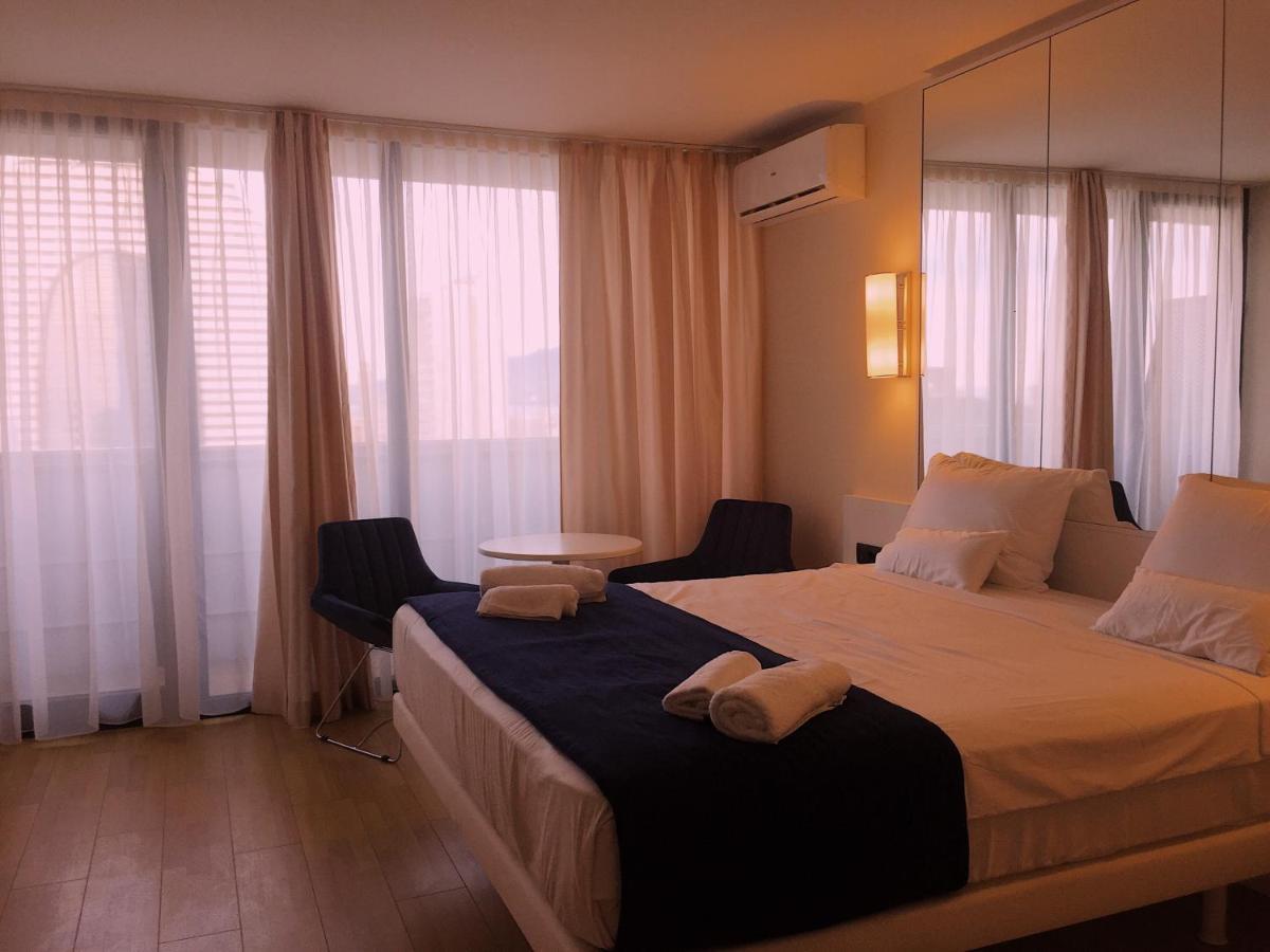 Orbi City Apartment Batumi Exterior photo